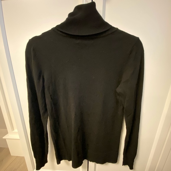 Black turtleneck - Picture 2 of 2